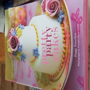 Pretty Party Cakes by Peggy Porschen